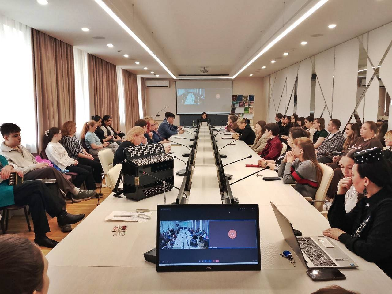 В Казанском государственном институте культуры представили книгу Александра Васина «Судьба Тукая: эпизоды (пьеса в стихах)»