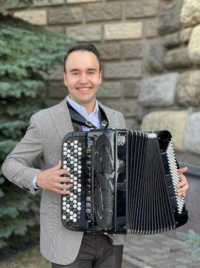 Шарипов Ильяс Ильдусович